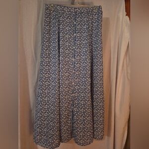 Max Studio Blue Floral A-Line Skirt